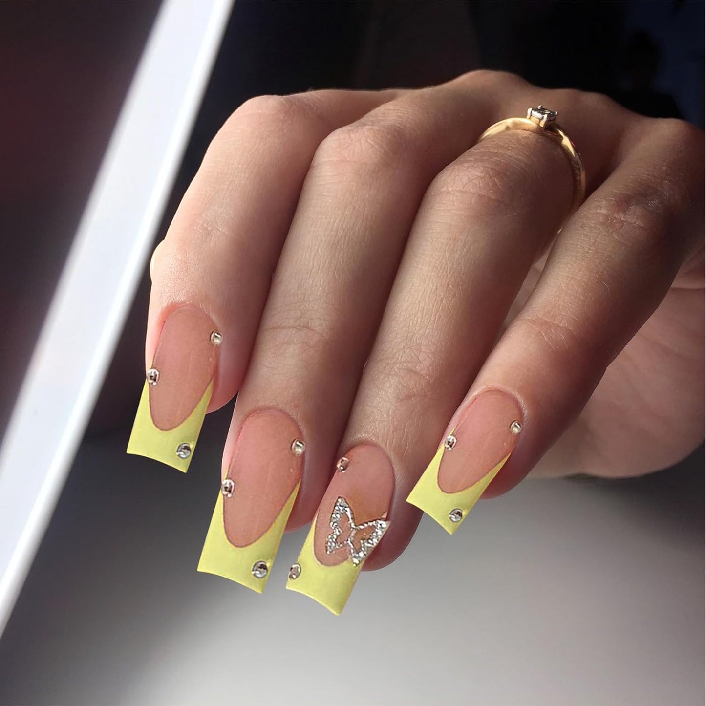 Butterfly Rhinestone NAILS