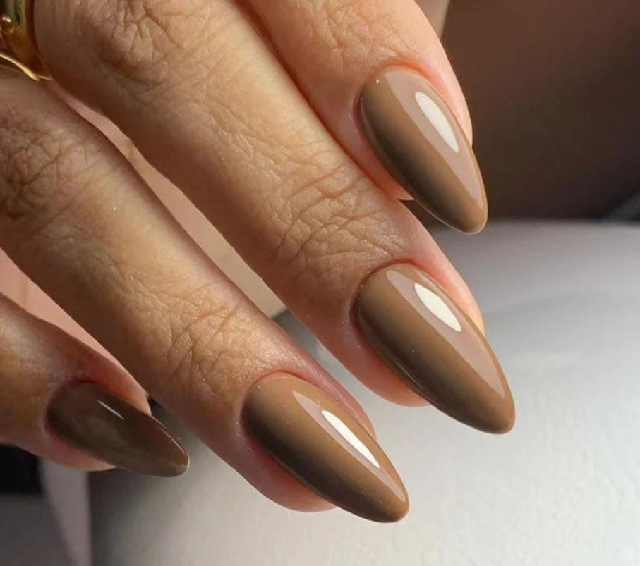 30 Pieces Of Almond Shaped Nails