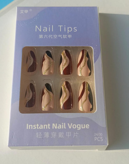 Fancy Almond Shape Fake Nails